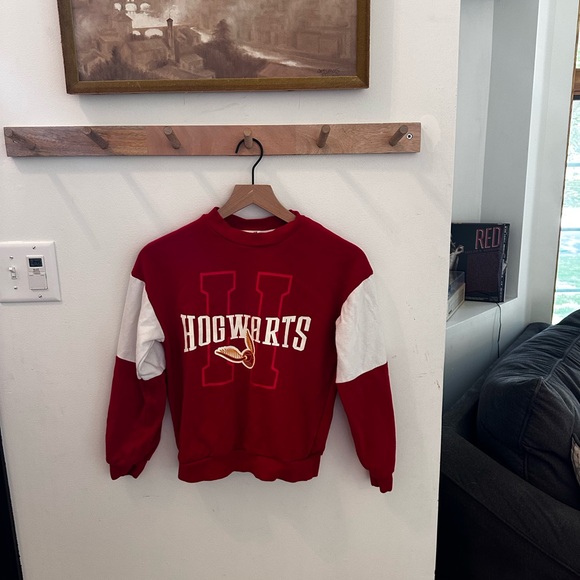 Harry Potter hogwarts boys size medium (8) sweatshirt - Picture 1 of 4